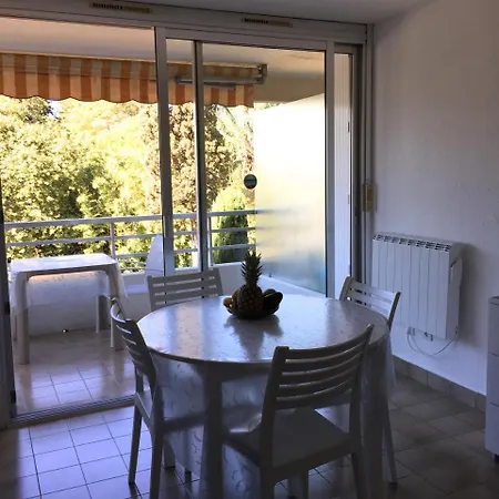 Studio Santa Lucia Apartamento Saint-Raphaël